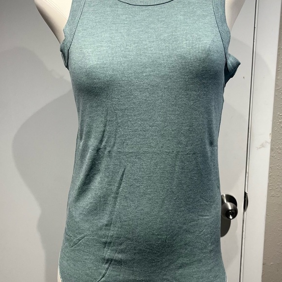 Women's Green Sleeveless Top - Picture 7 of 10